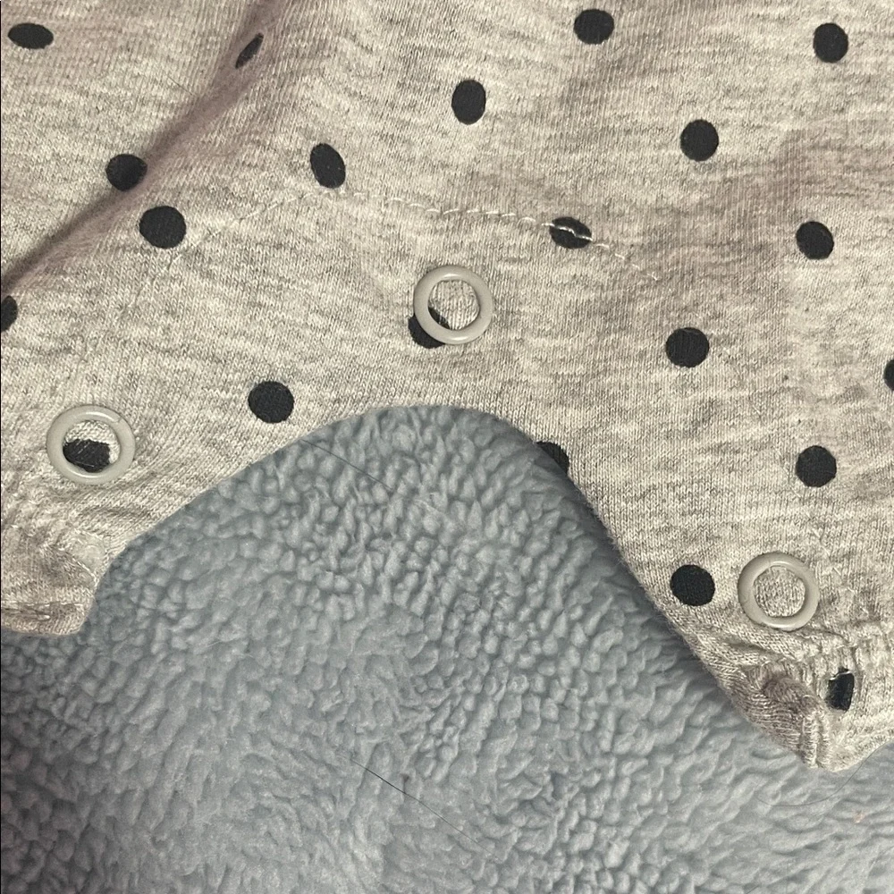 Carter's Girls Grey Romper Polka Dots Size 12 Month-NWT
